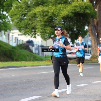 Runner Photo 7642663
