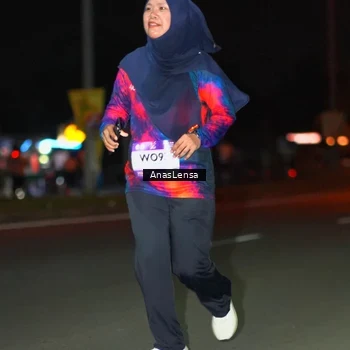 Runner Photo 7642691