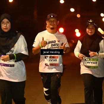 Runner Photo 7642697