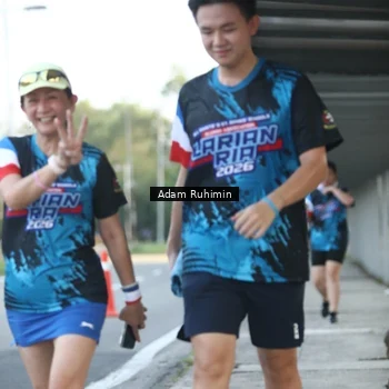 Runner Photo 7642698