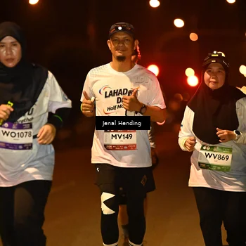 Runner Photo 7642700