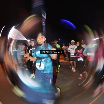 Runner Photo 7642728