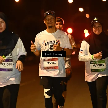 Runner Photo 7642731