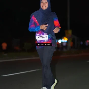 Runner Photo 7642750
