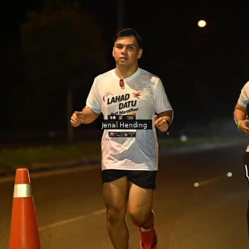 Runner Photo 7642759