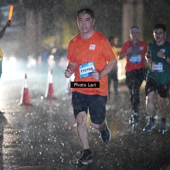 Runner Photo 7642763