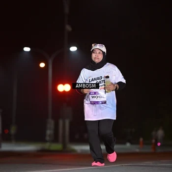 Runner Photo 7642800