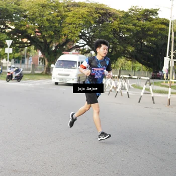 Runner Photo 7642808