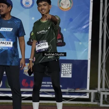 Runner Photo 7642817
