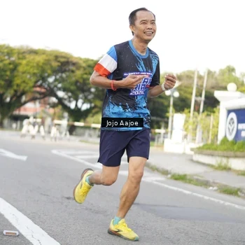 Runner Photo 7642825