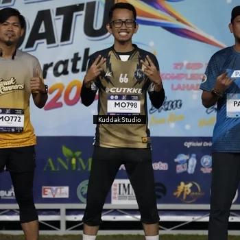Runner Photo 7642831