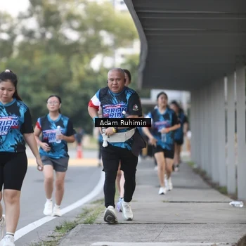 Runner Photo 7642835