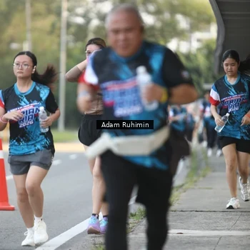 Runner Photo 7642849
