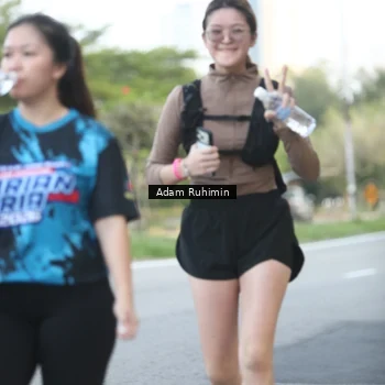 Runner Photo 7642875