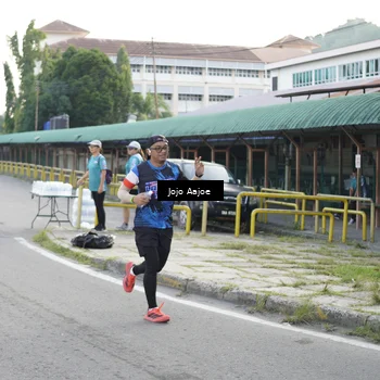 Runner Photo 7642884