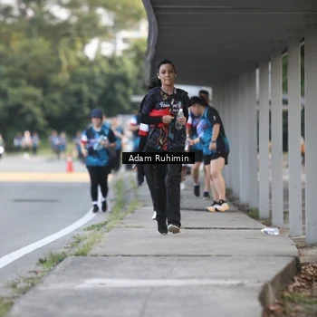 Runner Photo 7642898