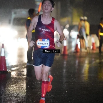 Runner Photo 7642918