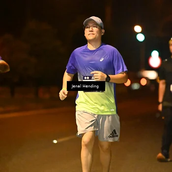 Runner Photo 7642923
