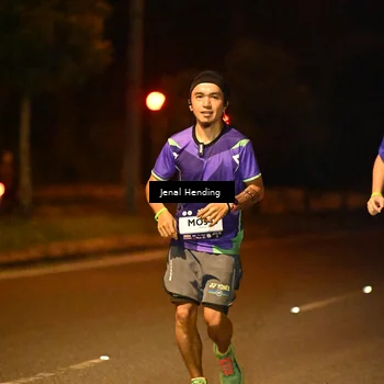 Runner Photo 7642933