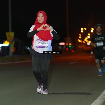 Runner Photo 7642989
