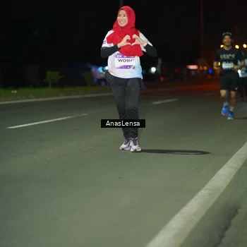 Runner Photo 7643015