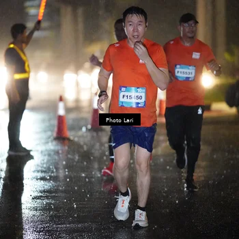 Runner Photo 7643038