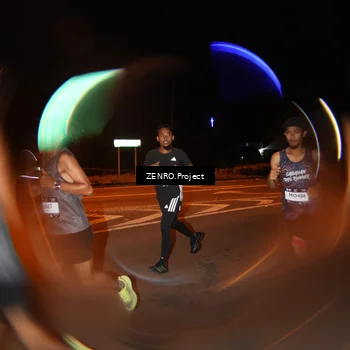 Runner Photo 7643059