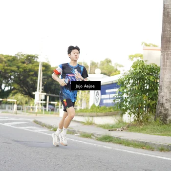 Runner Photo 7643066