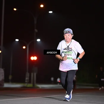 Runner Photo 7643072