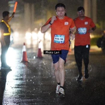 Runner Photo 7643073