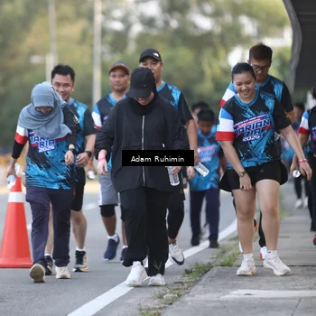 Runner Photo 7643075
