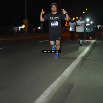 Runner Photo 7643098