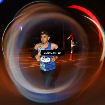 Runner Photo 7643106