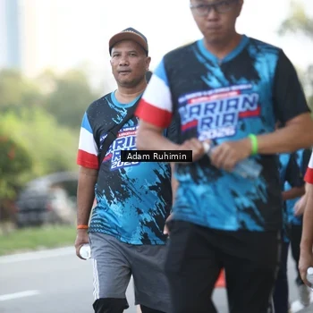 Runner Photo 7643134