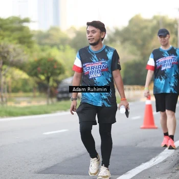 Runner Photo 7643153