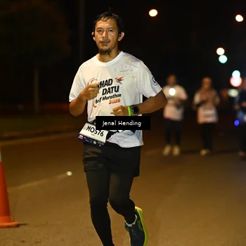 Runner Photo 7643164