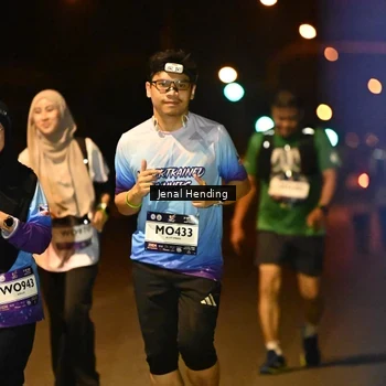 Runner Photo 7643172