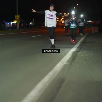 Runner Photo 7643188