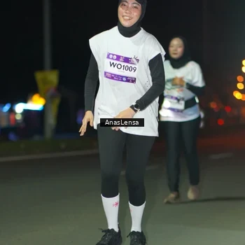 Runner Photo 7643202