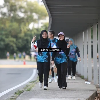 Runner Photo 7643263