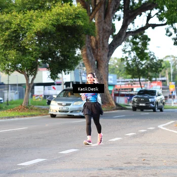 Runner Photo 7643299