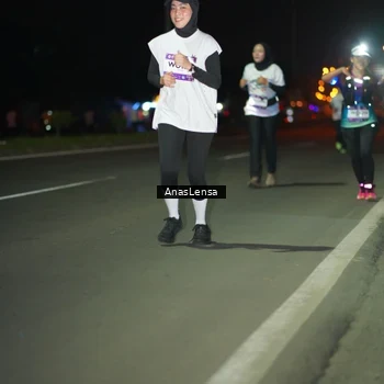 Runner Photo 7643344