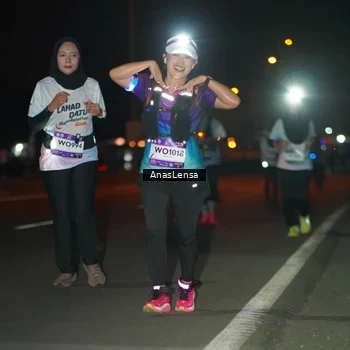 Runner Photo 7643354