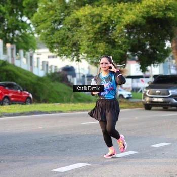 Runner Photo 7643357