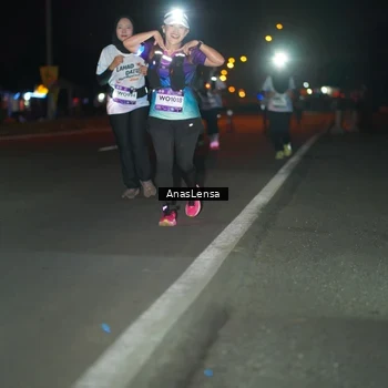 Runner Photo 7643359