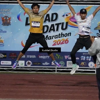 Runner Photo 7643378