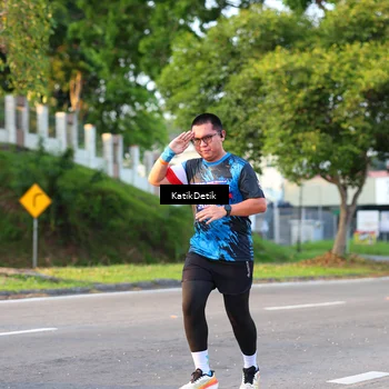Runner Photo 7643396
