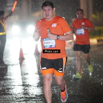 Runner Photo 7643412