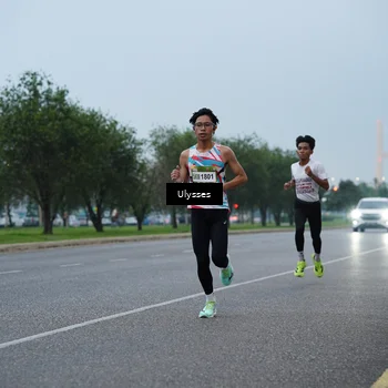 Runner Photo 7643424