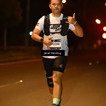 Runner Photo 7643428